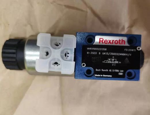 Valve directionnelle de Rexroth R900221358 M-3SED6UK13/350CG24N9K4/V M-3SED6UK1X/350CG24N9K4/V Seat