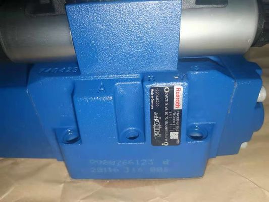 R901447945 4 WRZE 16 W 6 - 180 - 70/6 PAR EXEMPLE. 24N9ETK31/F1M 4 WRZE 16 X de W 6 - 180 - 7/6 PAR EXEMPLE. 24N9ETK31/F1M Proportional Directional Valve