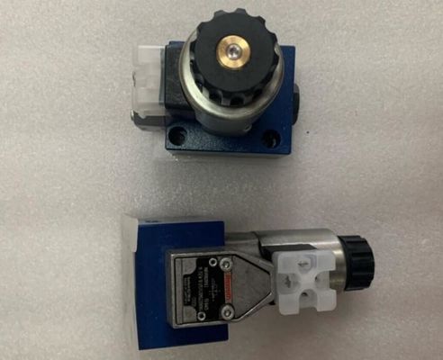 Valve directionnelle de Rexroth R900209143 M-3SEW10U15/420MG220N9K4 M-3SEW10U1X/420MG220N9K4 Seat